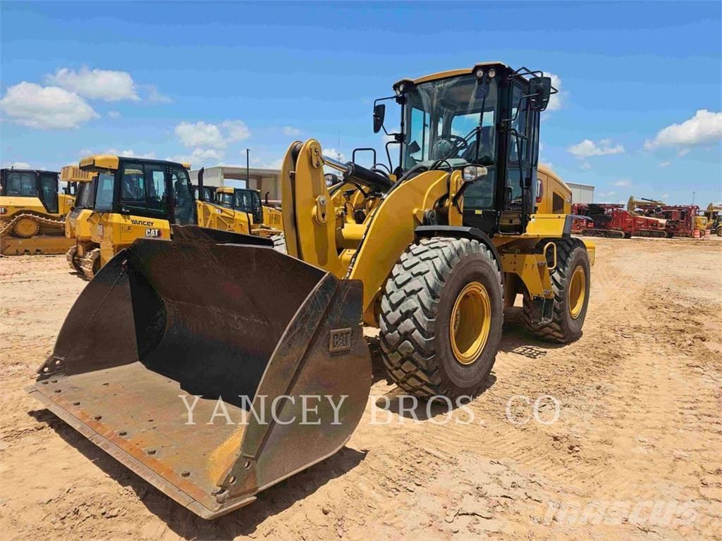 CAT 926M Incarcator pe pneuri