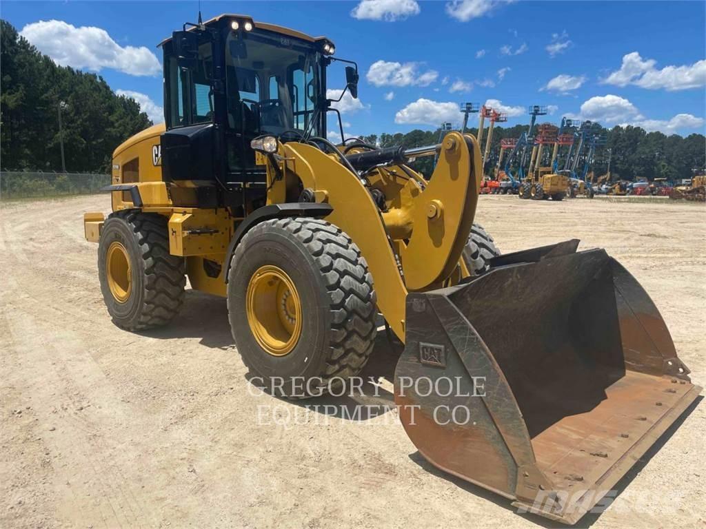 CAT 926M Incarcator pe pneuri