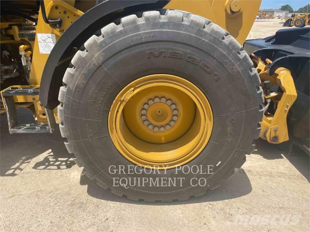 CAT 926M Incarcator pe pneuri