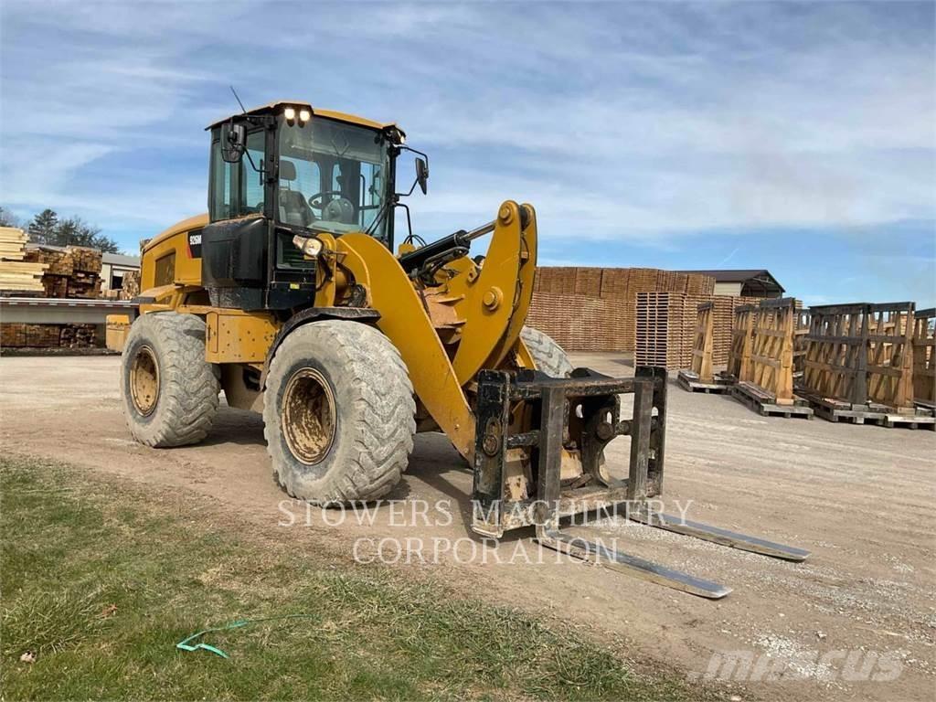 CAT 926M Incarcator pe pneuri