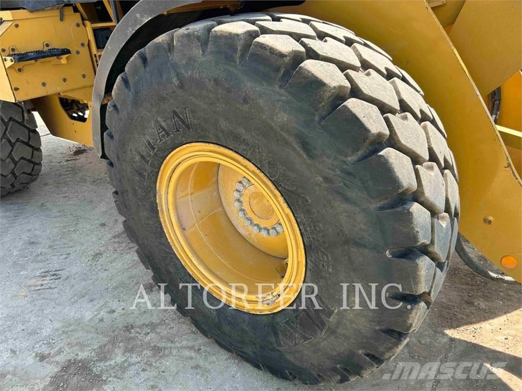 CAT 926M Incarcator pe pneuri