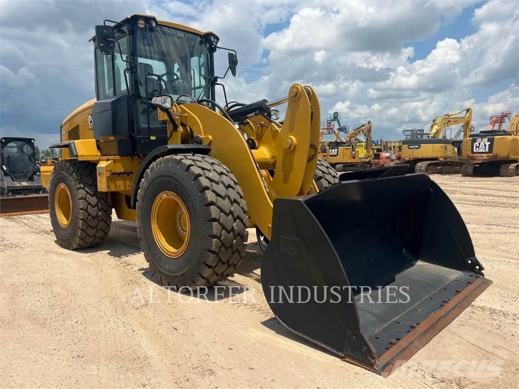 CAT 926M Incarcator pe pneuri