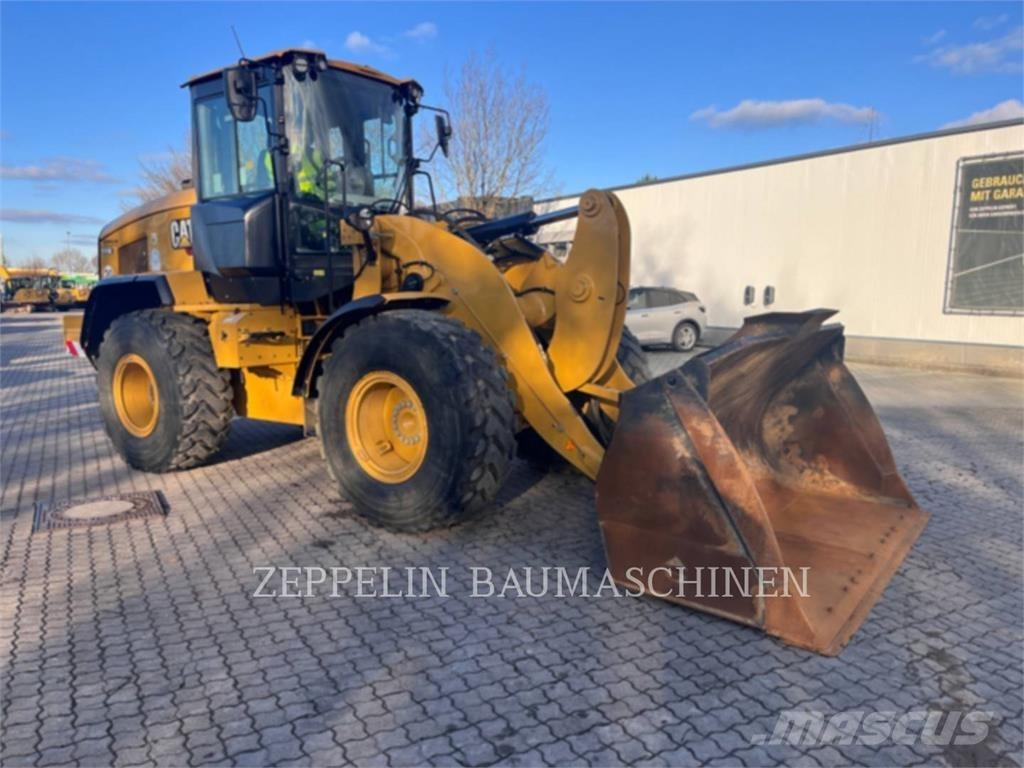 CAT 926M Incarcator pe pneuri