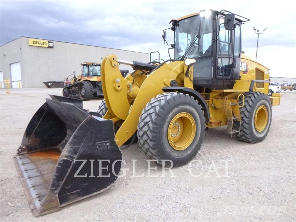 CAT 926M Incarcator pe pneuri
