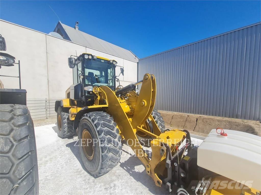 CAT 926M Incarcator pe pneuri