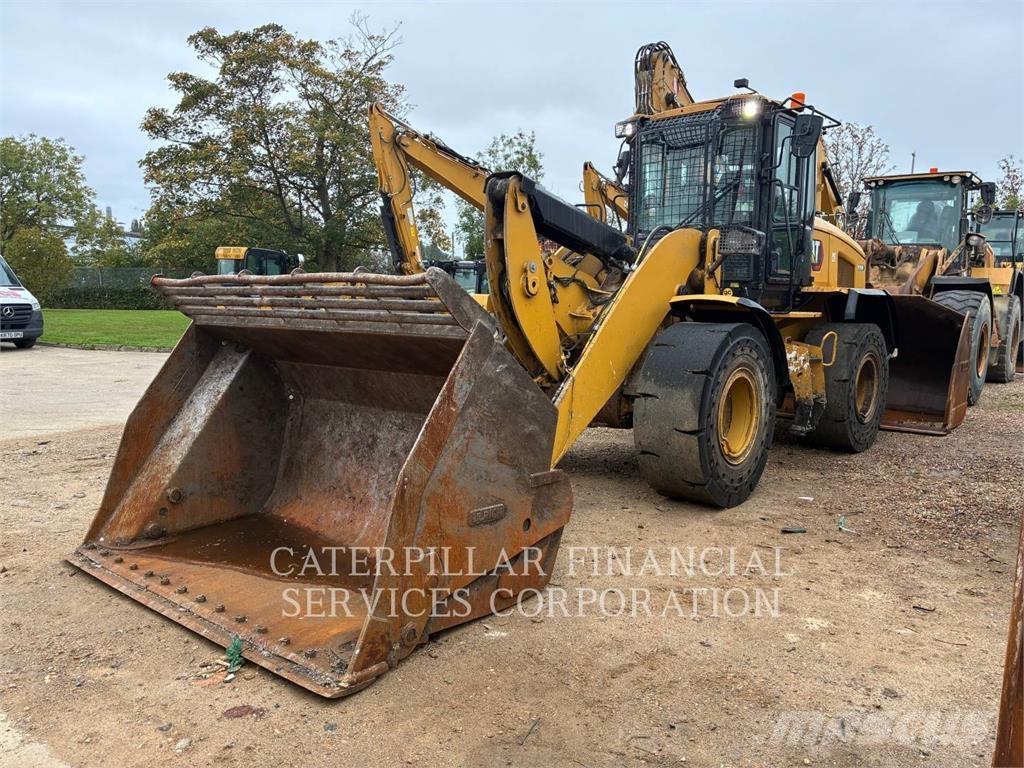 CAT 926M Incarcator pe pneuri