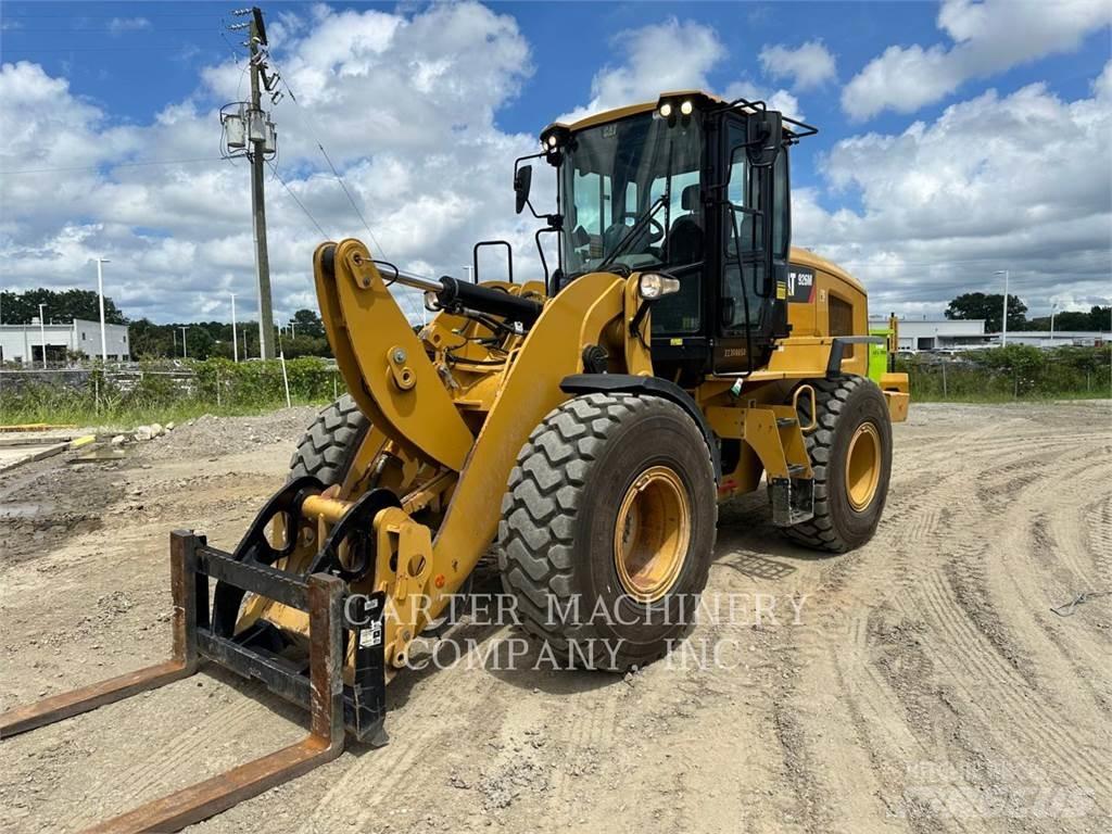 CAT 926M ACQC Incarcator pe pneuri