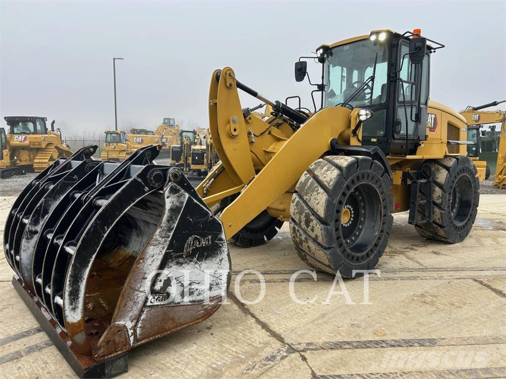 CAT 926M HL Incarcator pe pneuri