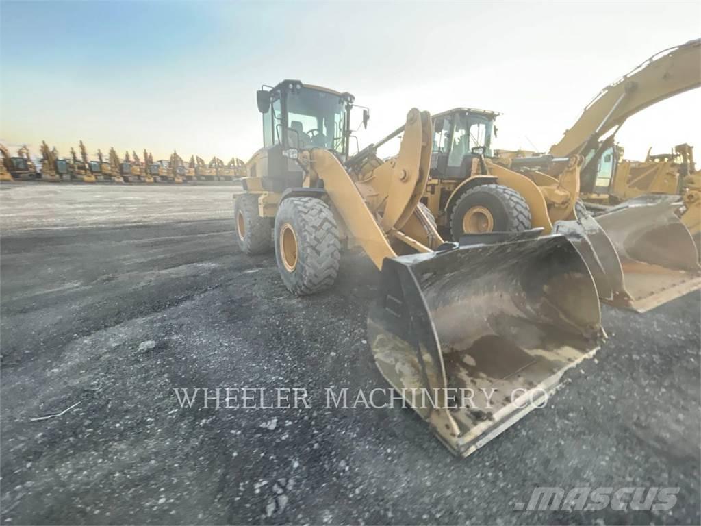 CAT 926M HL QC Incarcator pe pneuri