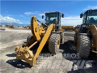 CAT 926M HL QC Incarcator pe pneuri