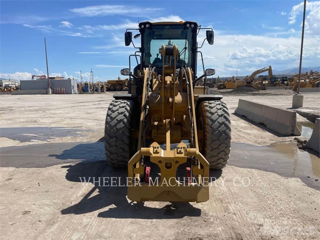 CAT 926M HL QC Incarcator pe pneuri