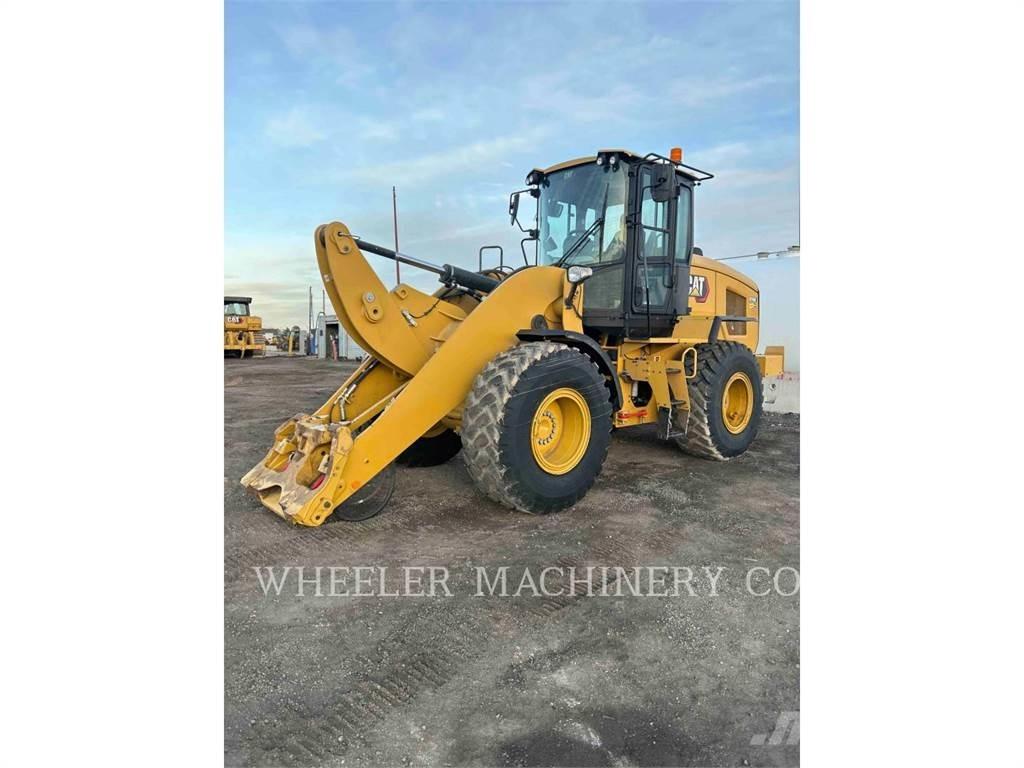CAT 926M HL QC Incarcator pe pneuri