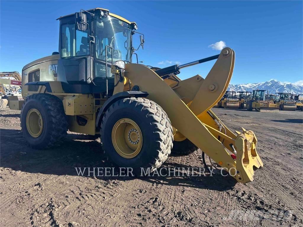 CAT 926M HL QC Incarcator pe pneuri