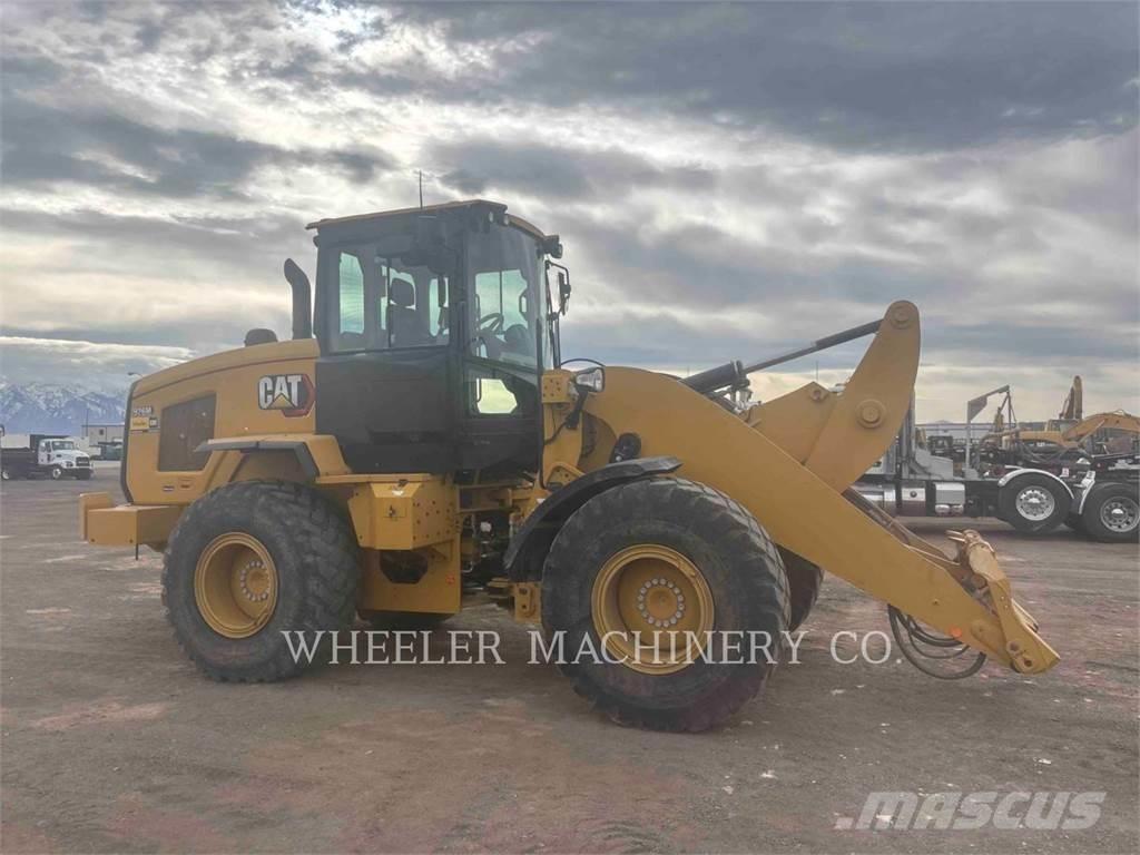 CAT 926M HL QC Incarcator pe pneuri