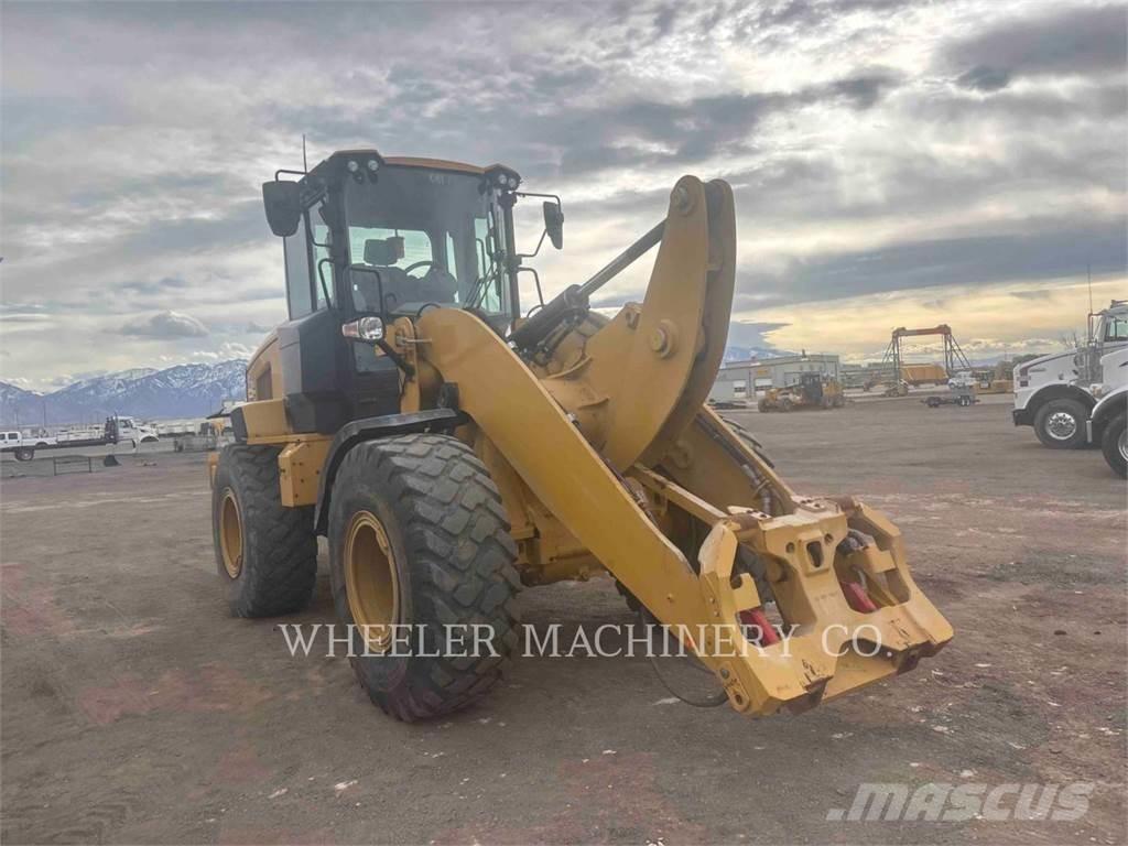CAT 926M HL QC Incarcator pe pneuri
