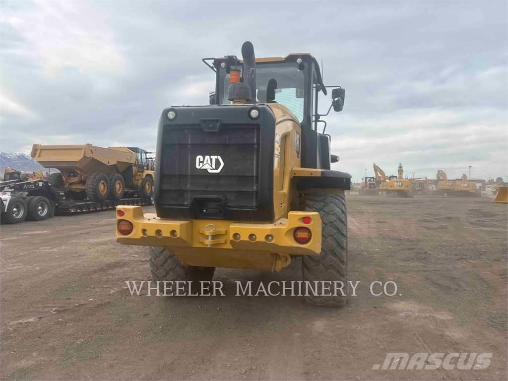 CAT 926M HL QC Incarcator pe pneuri