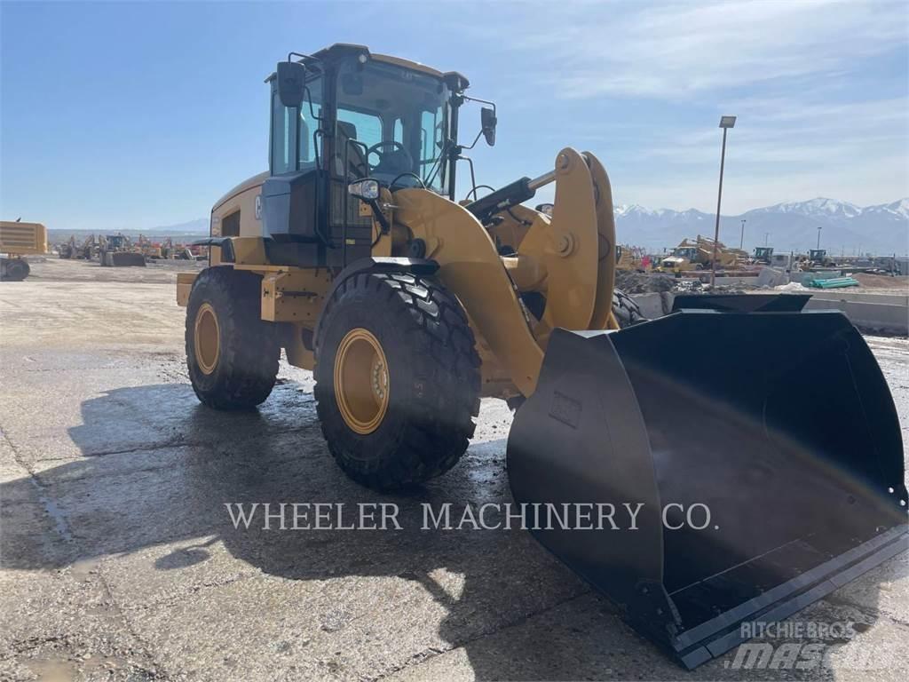 CAT 926M QC Incarcator pe pneuri