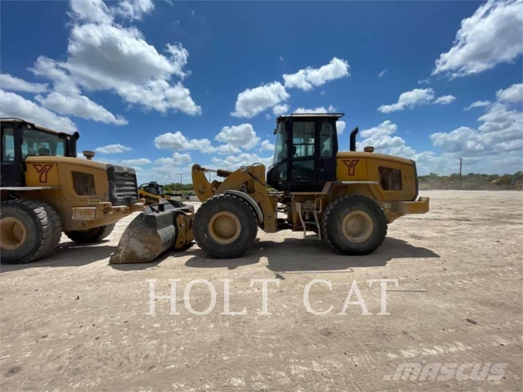 CAT 926M QC Incarcator pe pneuri