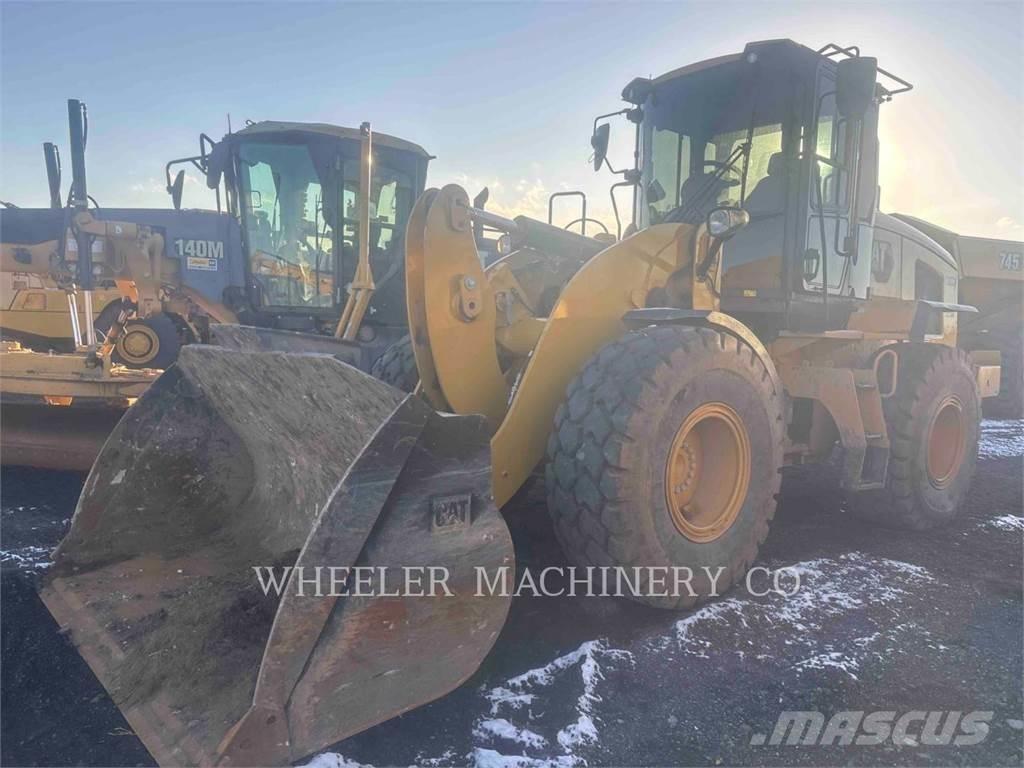 CAT 926M QC Incarcator pe pneuri