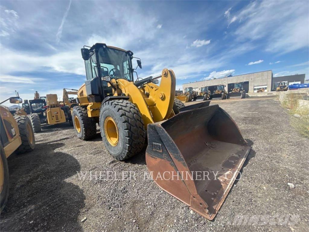 CAT 926M QC Incarcator pe pneuri