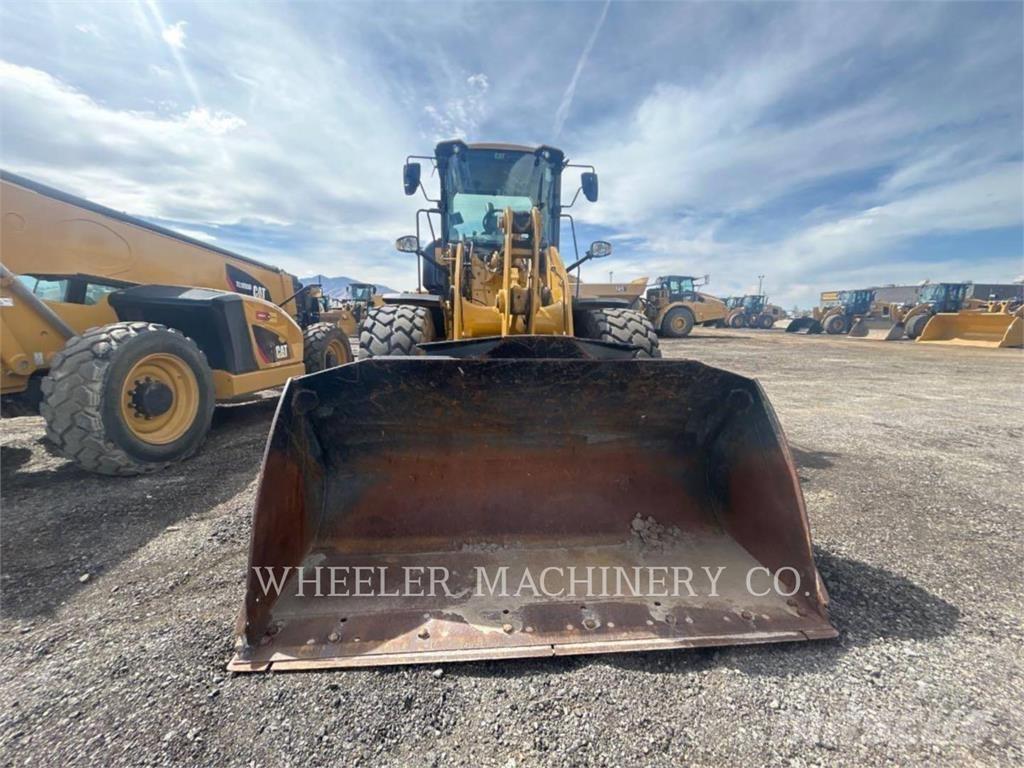 CAT 926M QC Incarcator pe pneuri