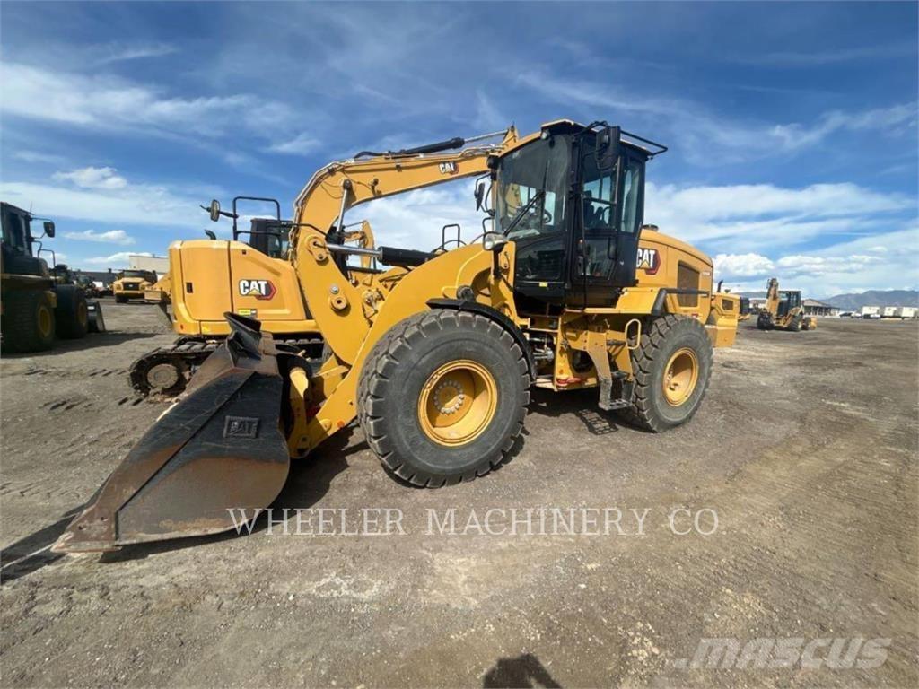 CAT 926M QC Incarcator pe pneuri