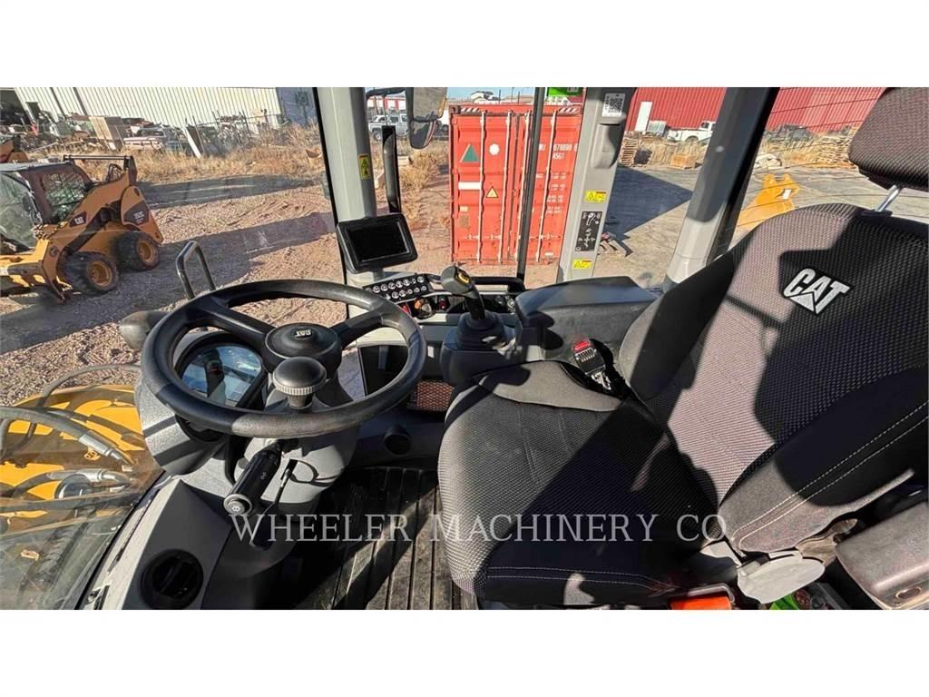 CAT 926M QC 3V Incarcator pe pneuri
