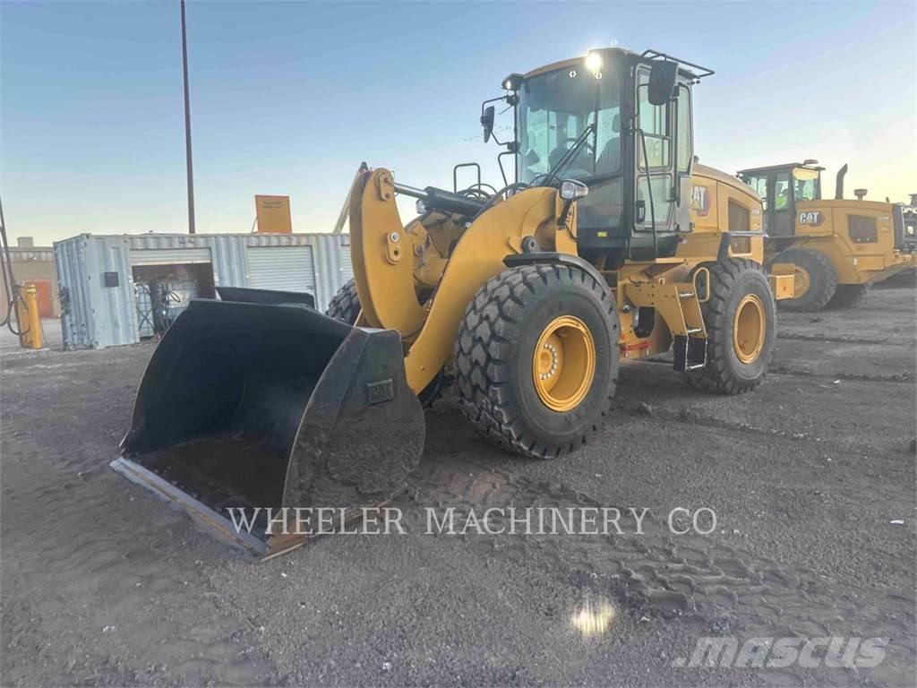 CAT 926M QC 3V Incarcator pe pneuri