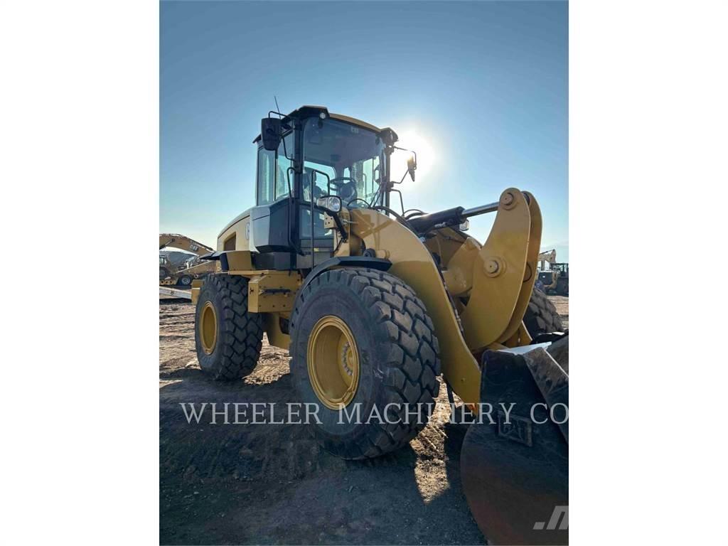 CAT 926M QC 3V Incarcator pe pneuri