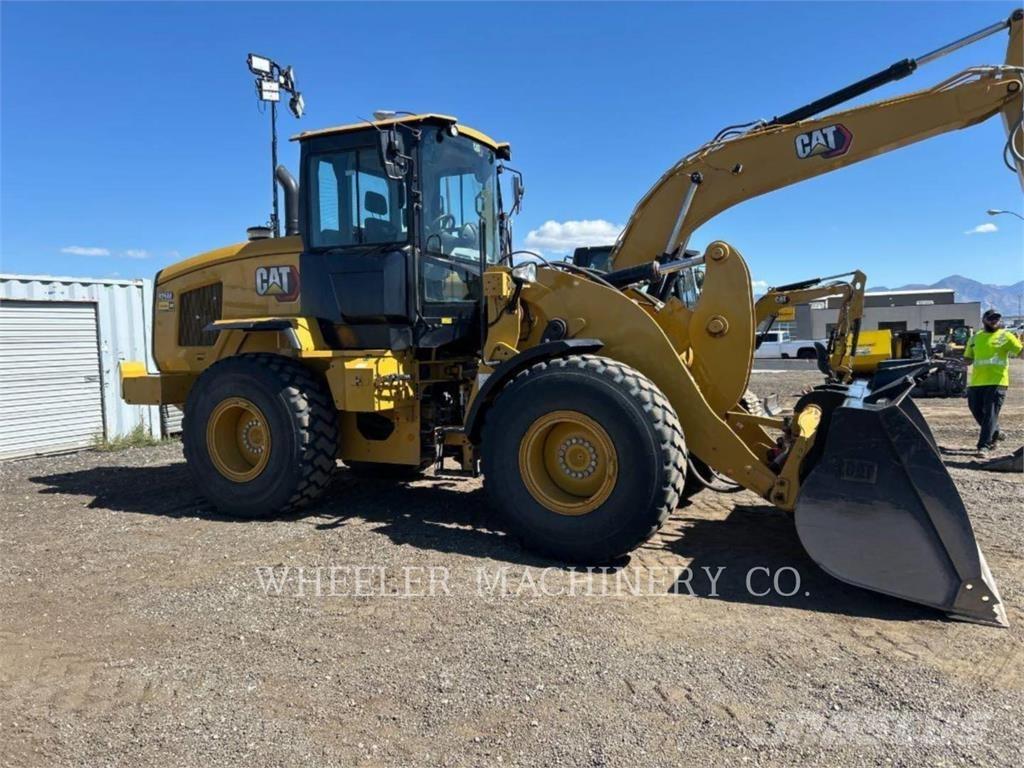CAT 926M QC 3V Incarcator pe pneuri