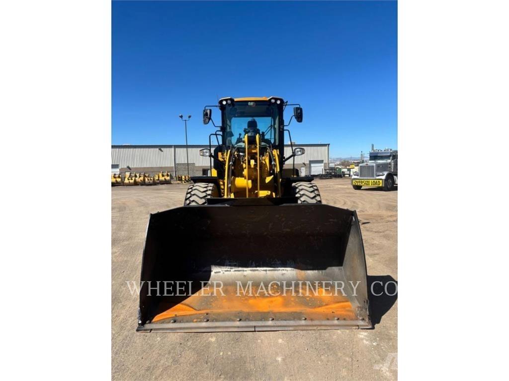 CAT 926M QC 3V Incarcator pe pneuri