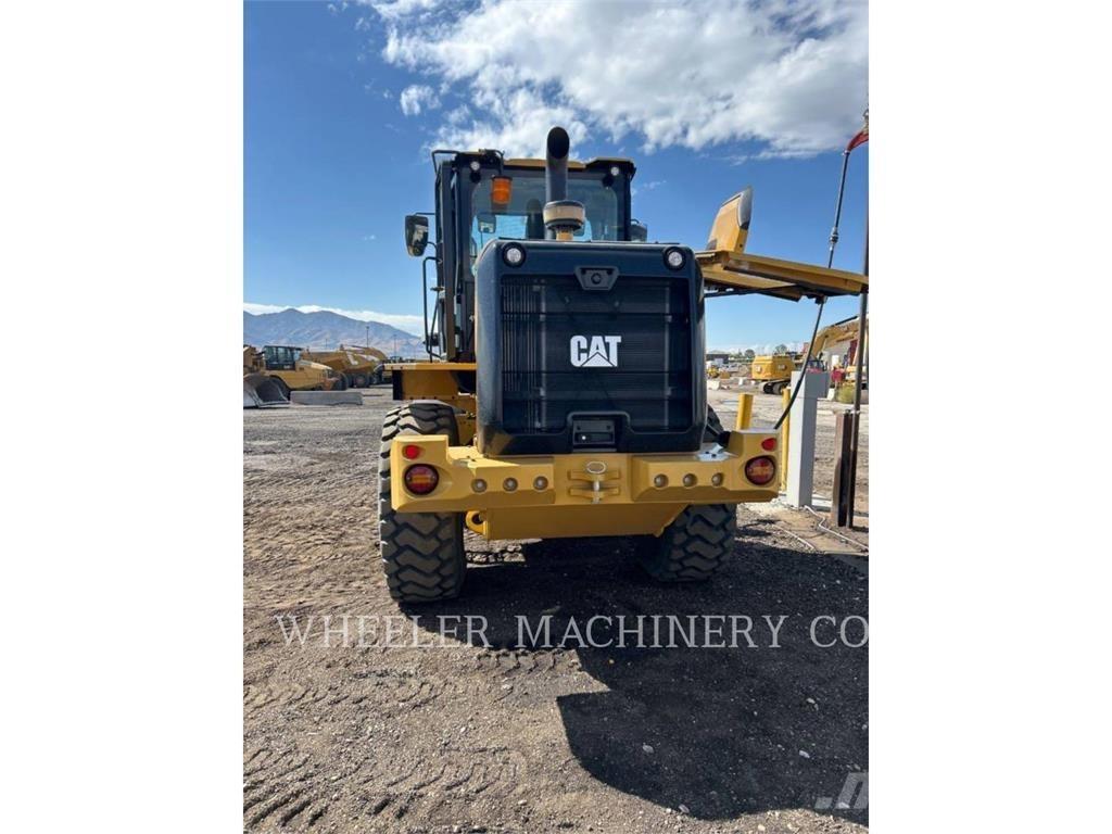 CAT 926M QC 3V Incarcator pe pneuri