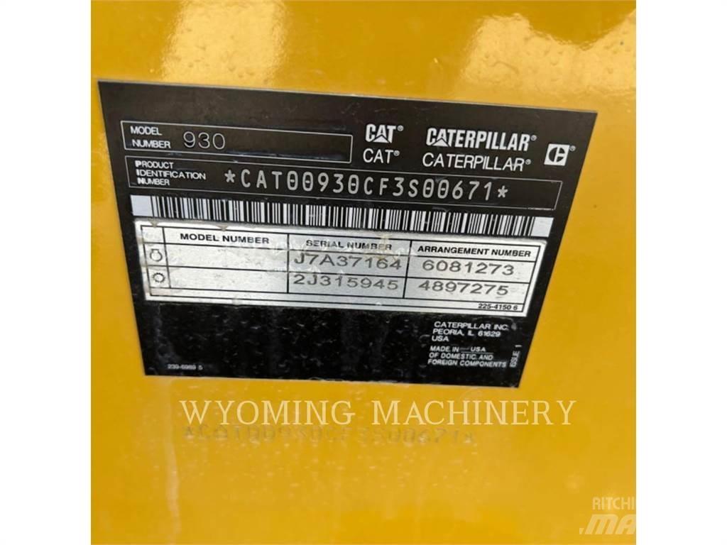 CAT 930 Incarcator pe pneuri