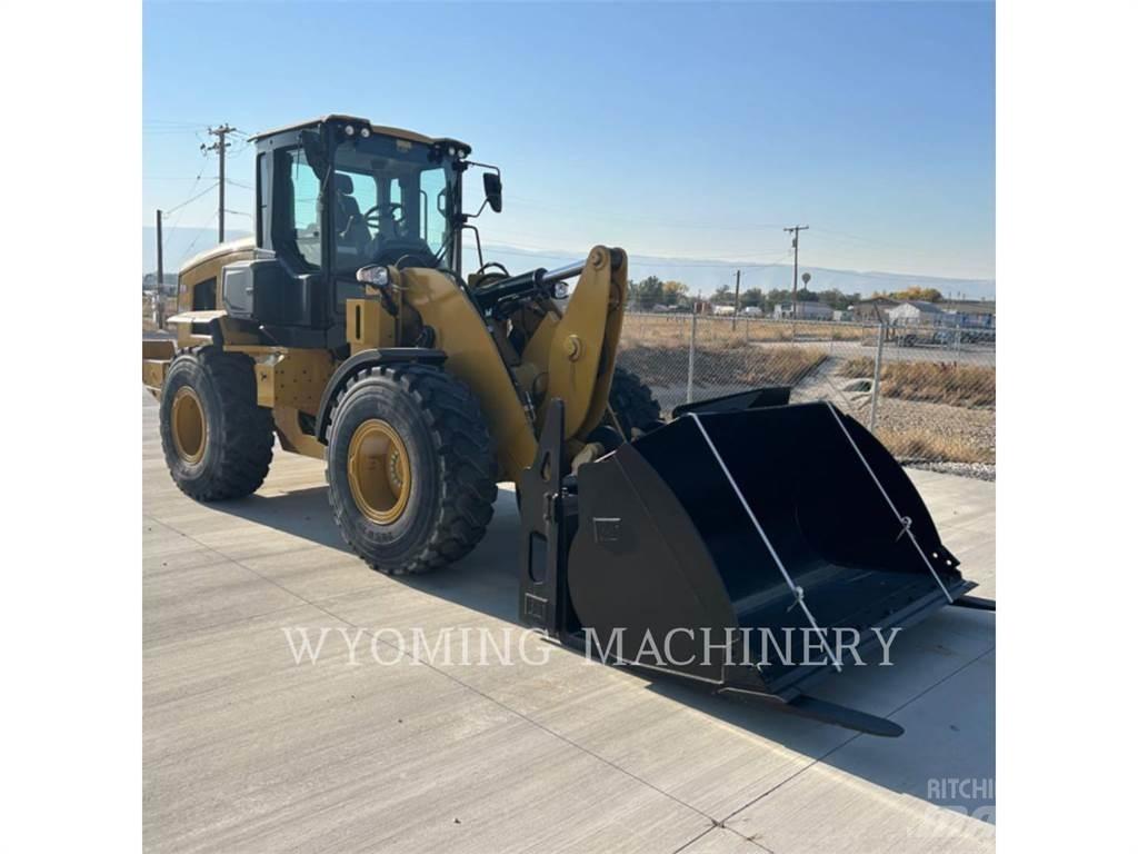 CAT 930 Incarcator pe pneuri