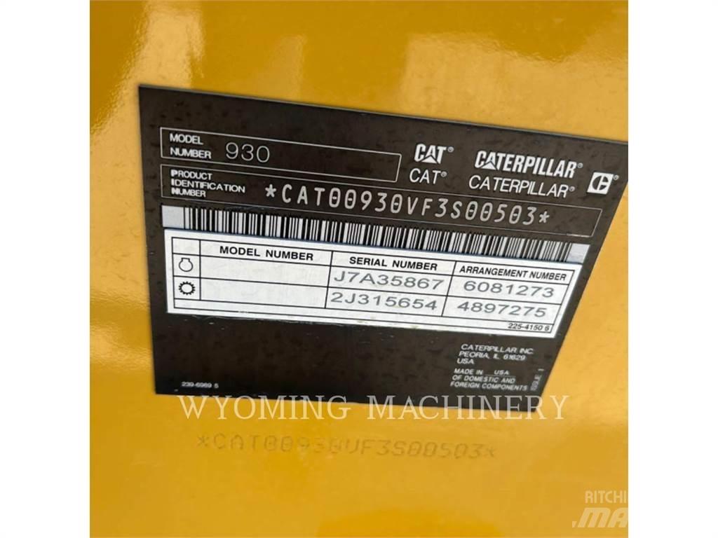 CAT 930 Incarcator pe pneuri