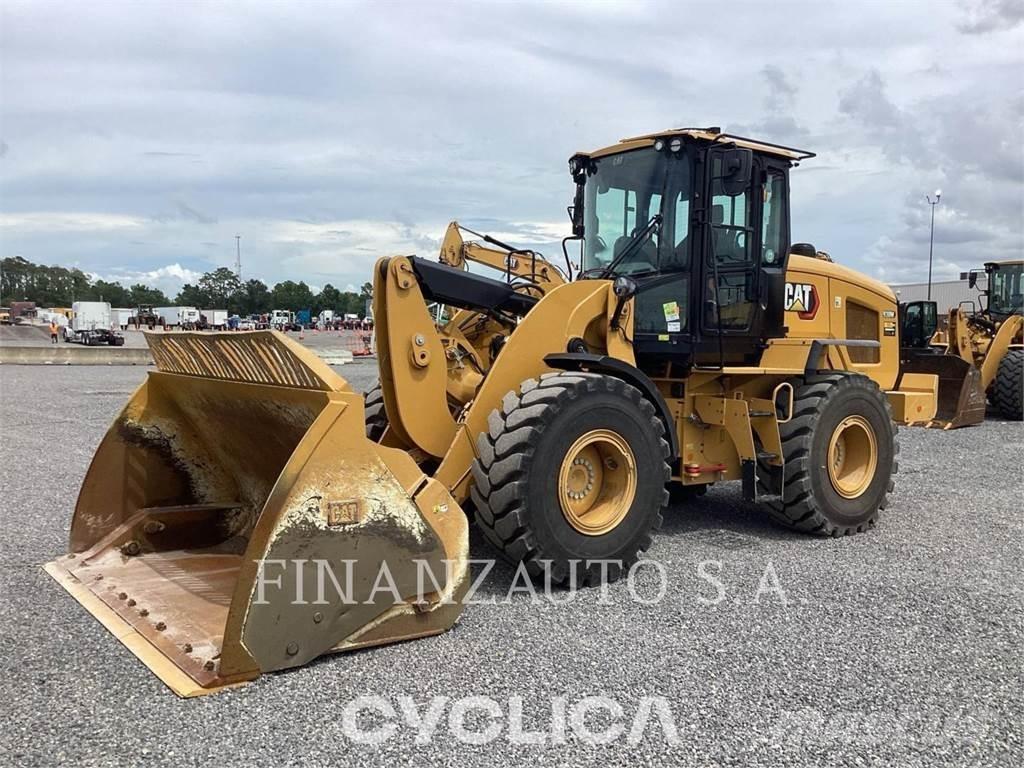 CAT 930 Incarcator pe pneuri