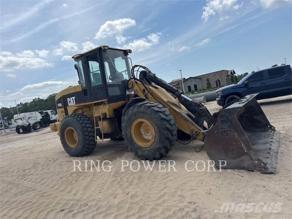 CAT 930GIT Incarcator pe pneuri