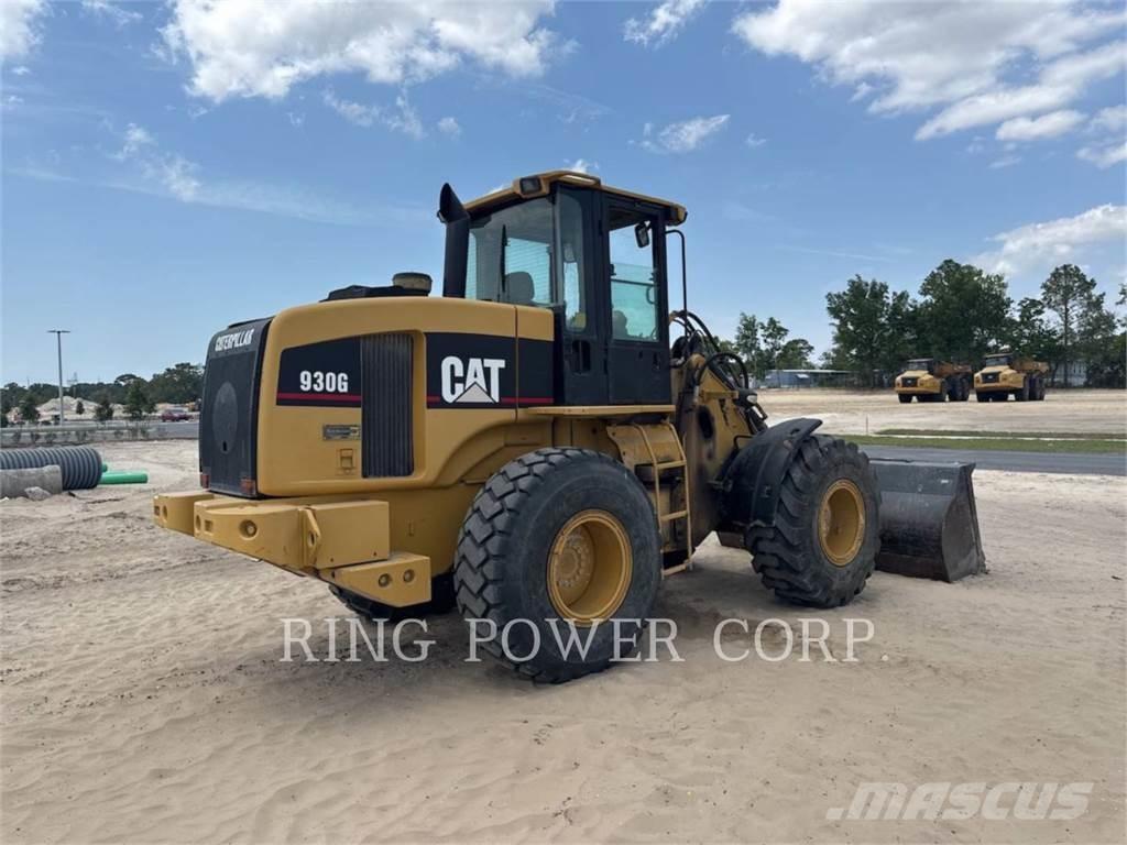 CAT 930GIT Incarcator pe pneuri