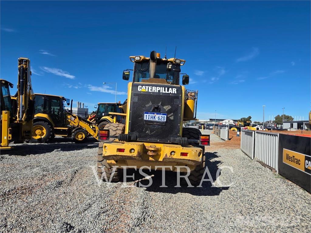 CAT 930H Incarcator pe pneuri