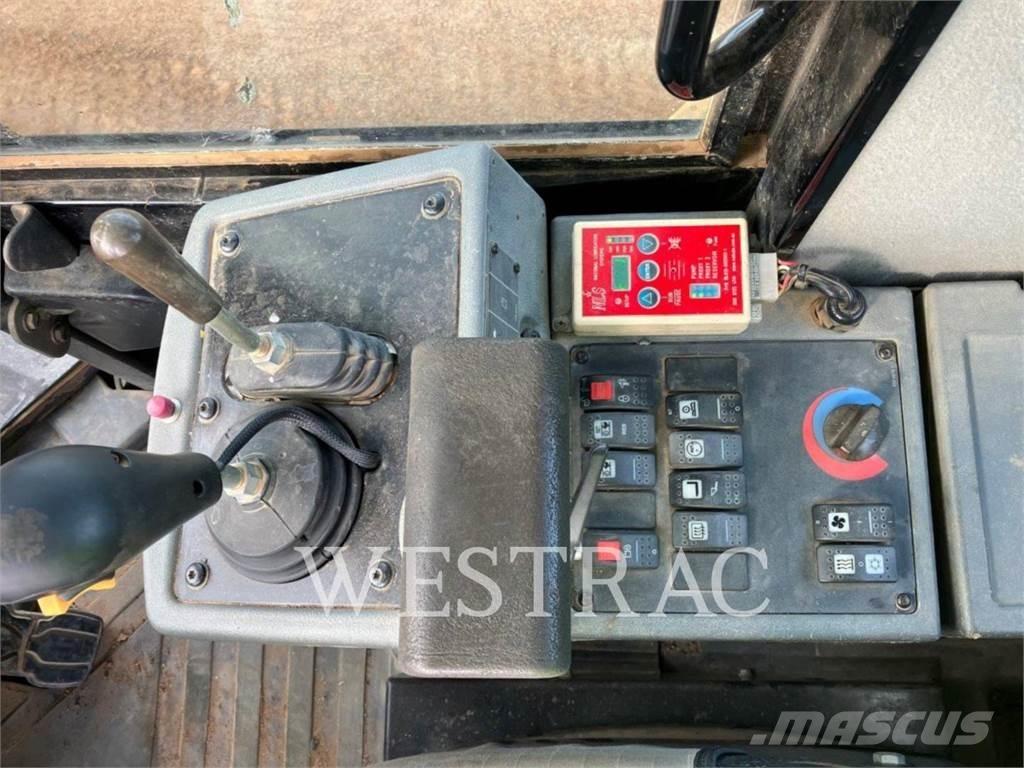 CAT 930H Incarcator pe pneuri
