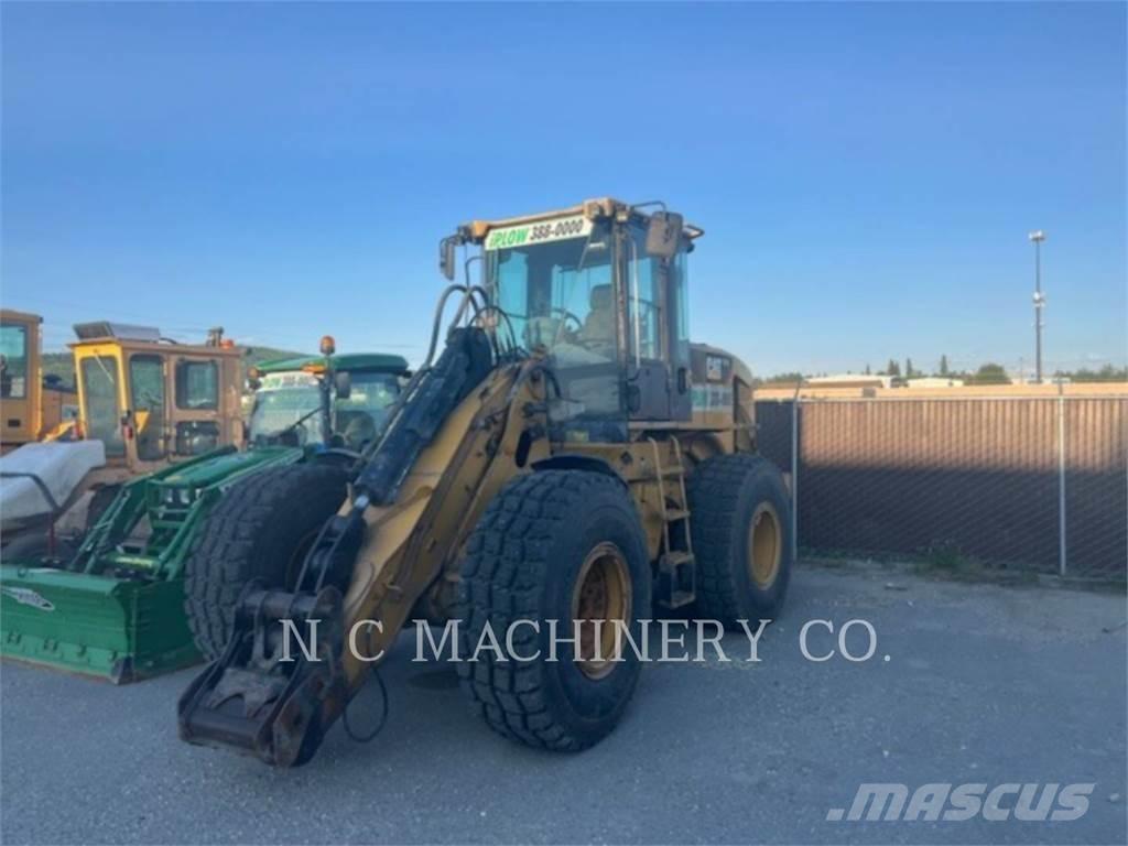 CAT 930H Incarcator pe pneuri