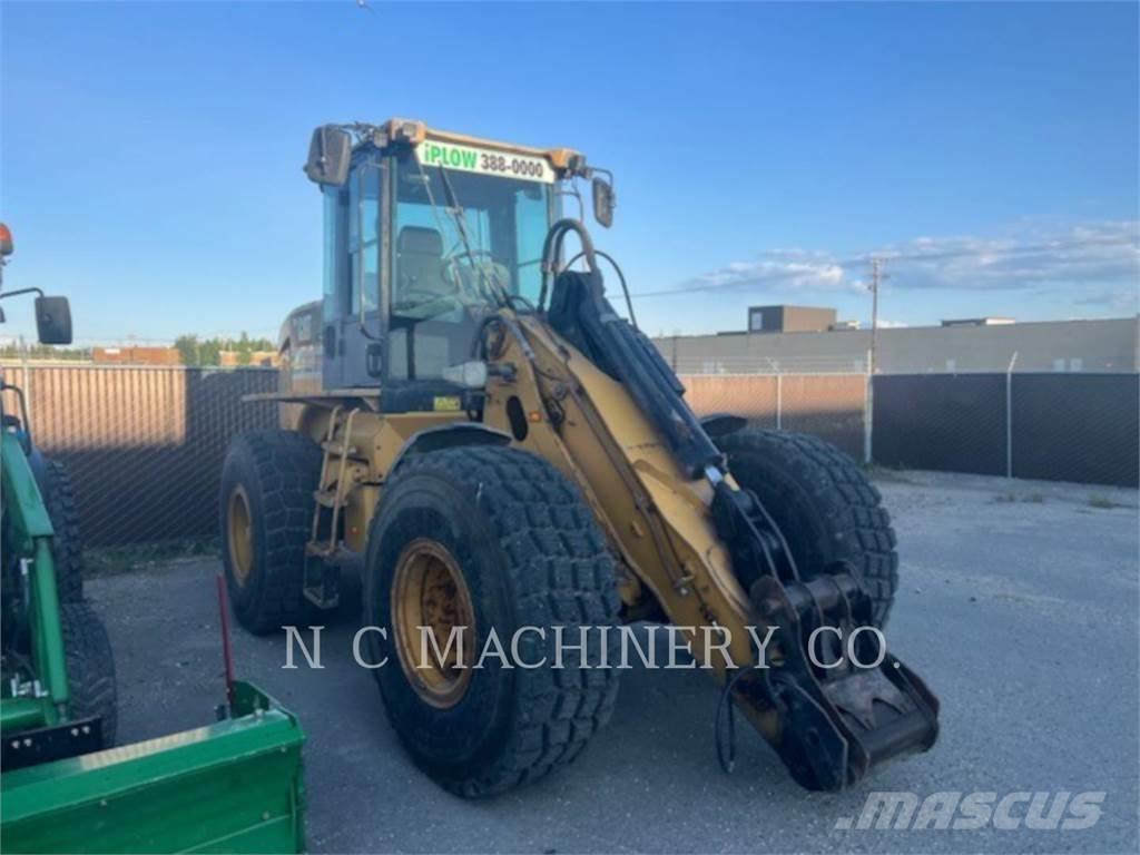 CAT 930H Incarcator pe pneuri