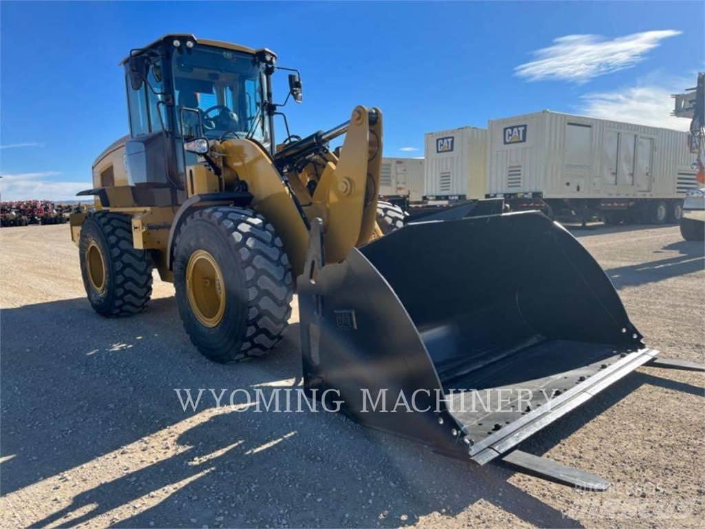 CAT 930M Incarcator pe pneuri
