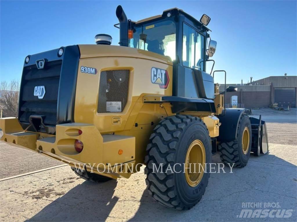 CAT 930M Incarcator pe pneuri