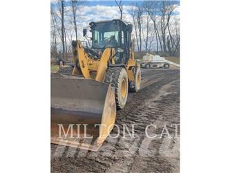 CAT 930M Incarcator pe pneuri
