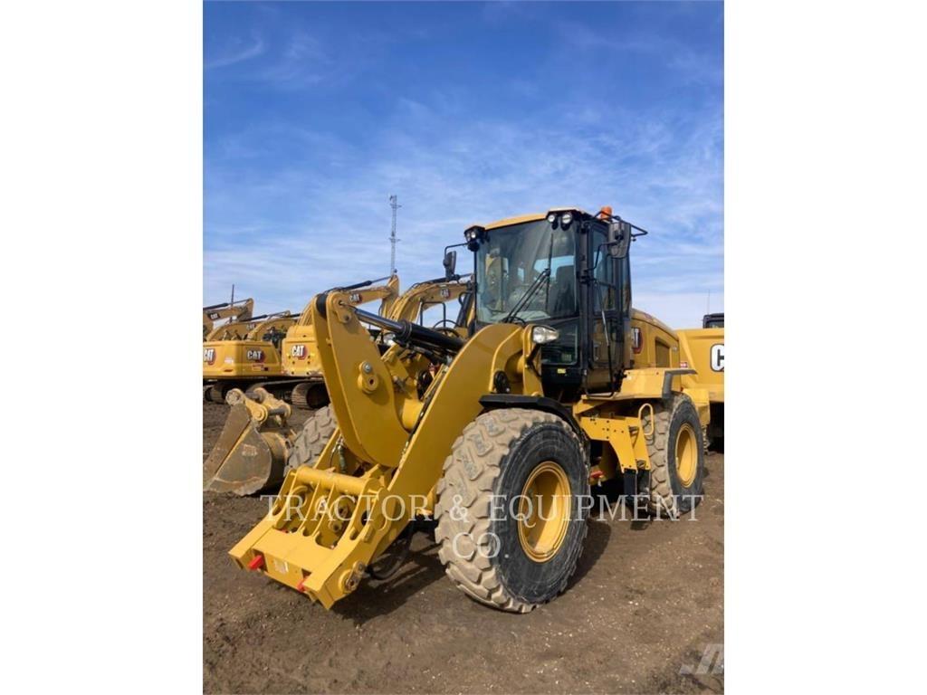 CAT 930M Incarcator pe pneuri