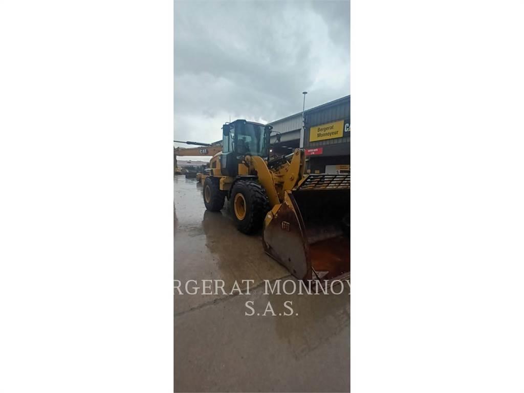 CAT 930M Incarcator pe pneuri