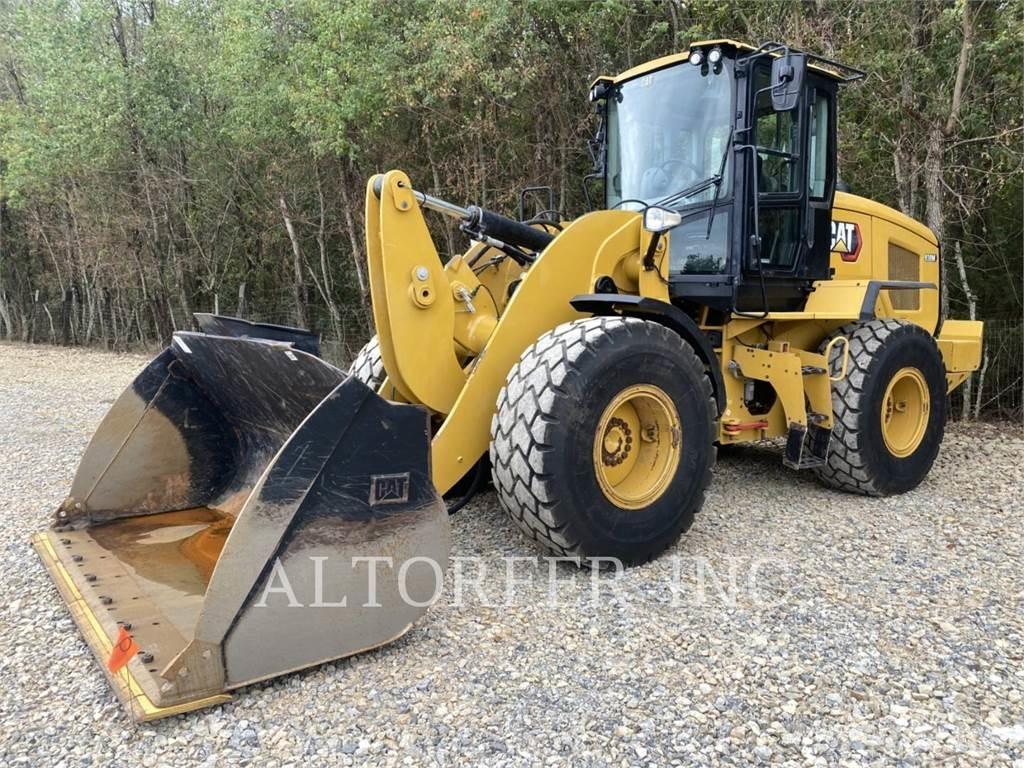 CAT 930M Buldozere pe senile