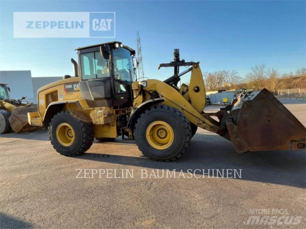 CAT 930M Incarcator pe pneuri