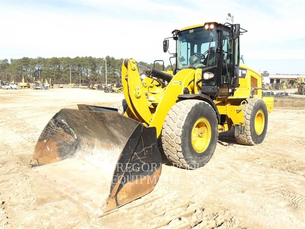 CAT 930M Incarcator pe pneuri